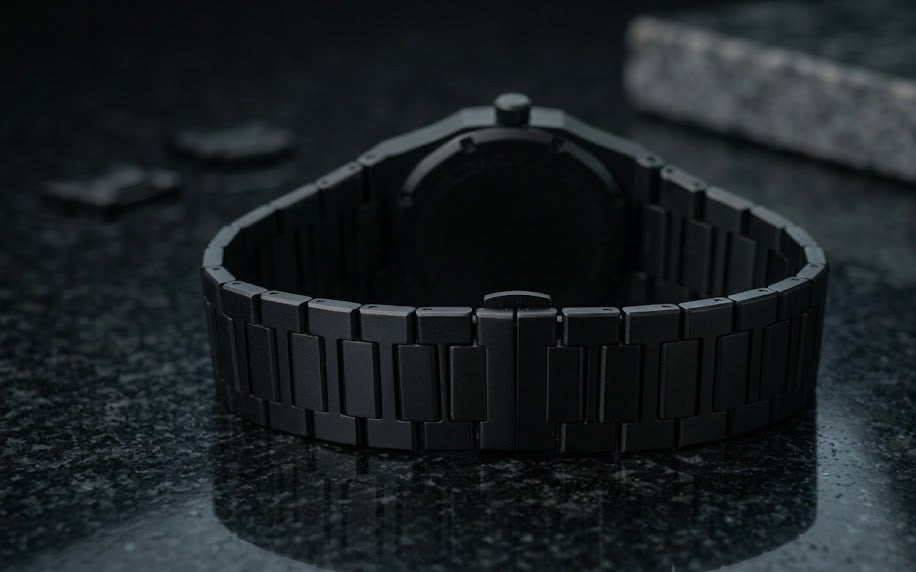 BLACK_NOIR