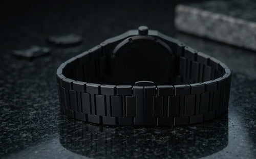 BLACK_NOIR