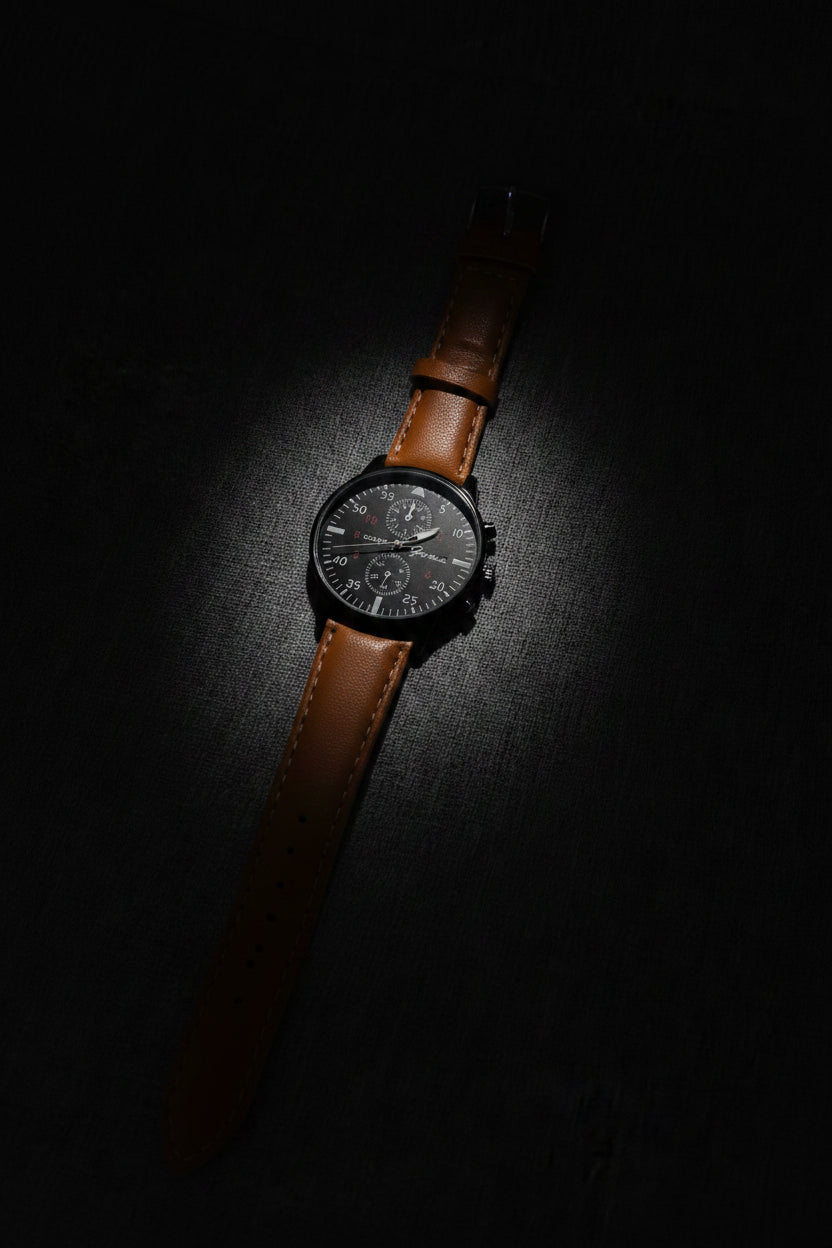 Saddle Field Pilot Watch – Black Dial Tan Leather Strap